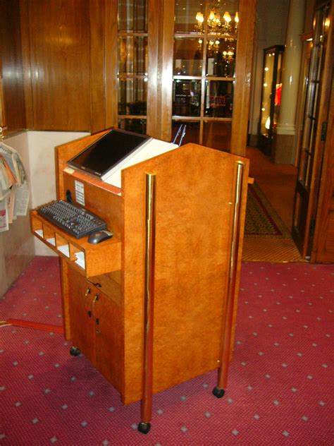 Filereception Desk With A Computer At A Restaurant Wikimedia Commons