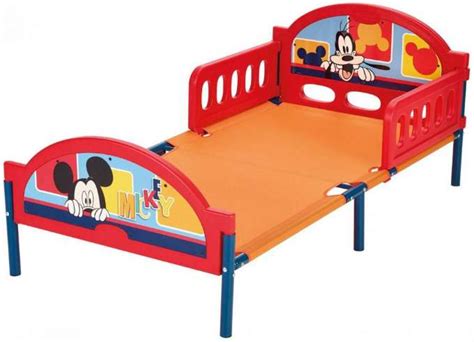 They are extremely beautiful, small fish and come in every single color imaginable. Mickey Mouse Junior-Bett u. Ma - Disney Mickey Mouse ...