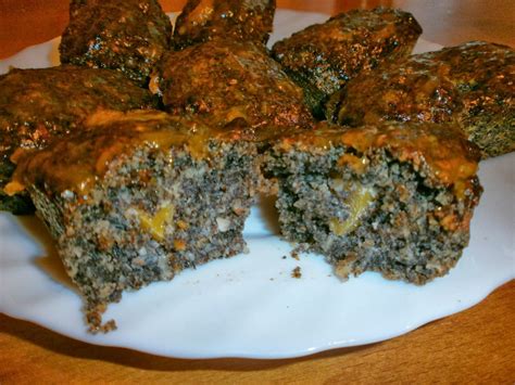 Maybe you would like to learn more about one of these? Melly`s Backstube: Mohn -Pfirsich- Minikuchen