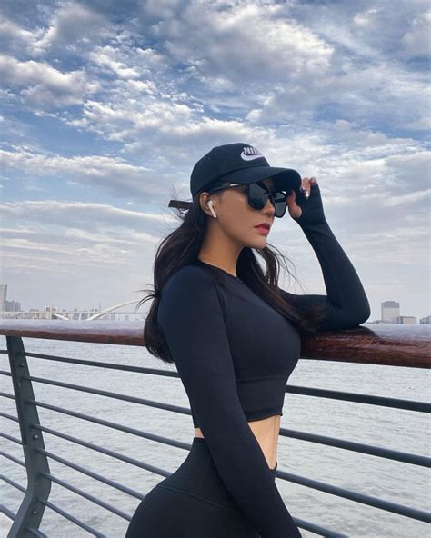 Pin On Chinese Fit Girls