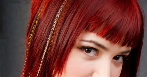 This process is not necessarily recommended as the hair must be dyed. Dye it Black: I Dye for Feather Hair Extensions
