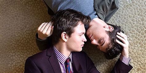 Ansel Elgort Nat Wolff Re Create The Fault In Our Stars Poster