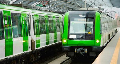 La línea azul del metro de barcelona, la línea 5 , conecta los municipios de cornellà de llobregat, hospitalet de llobregat, esplugues de llobregat y barcelona. Coronavirus: Línea 1 del Metro de Lima establece nuevo ...