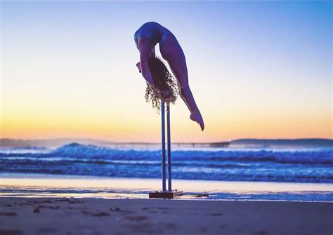 pin by mostafa khannous on sofie dossi dance photography poses dance picture poses sofie dossi