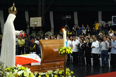 Was known by those close to him as the young man in a hurry however, his mother aurora aquino has also commented that perhaps the reason why ninoy was. ellen tordesillas » Why the Aquinos declined state funeral ...