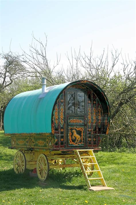 Gypsy Caravan Breaks Langport Pitchup®