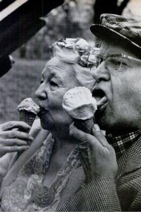 35 photos of cute old couples that will give you the ultimate relationship goals artofit