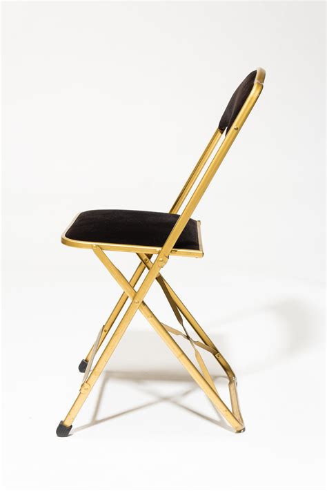 The mix and match wicker steel folding outdoor dining chair is a vibrant addition to your outdoor living or dining area and will provide quality, craftsmanship and portability. CH657 Black Velvet Folding Chair Prop Rental | ACME Brooklyn