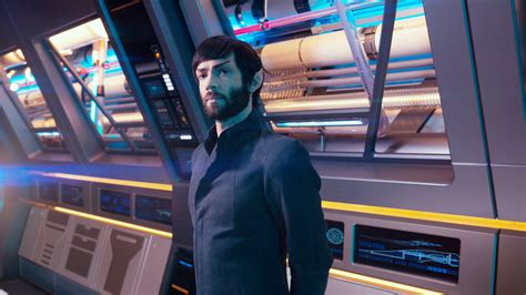 Star Trek How Latest Spock Actor Stacks Up Against Leonard Nimoy