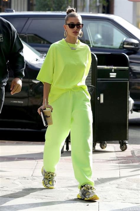 Maybe you would like to learn more about one of these? 5 Warna Pakaian Yang Cocok Untuk Kulit Kuning Langsat