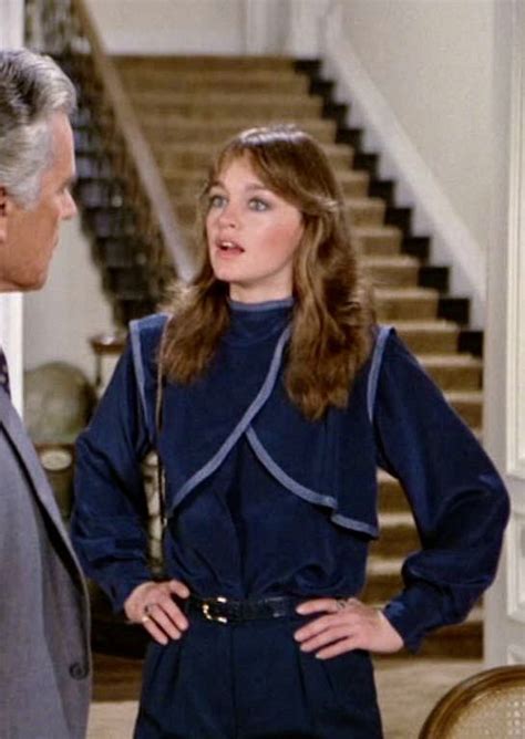 Oktober 2017 bei the cw premiere hatte. Fallon Carrington Colby played by Pamela Sue Martin ...