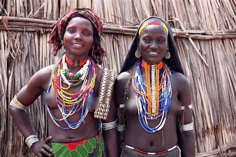 the arbore tribe of ethiopian and their love for necklace beads classic ghana