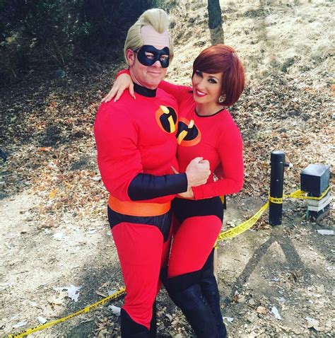 Incredibles Couples Halloween Costumes Mrincredibles Mrsincredibles Elastagir Couple Halloween