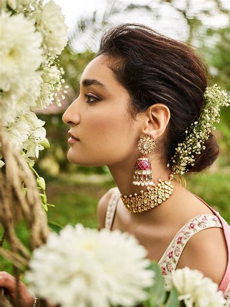 An indian wedding is a series affair with small yet significant functions which form the foundation of the strong and loving married life, that you are about to step into. 30 Best Indian bridal hairstyles trending this wedding ...
