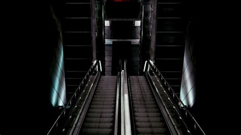 Download Wallpaper 3840x2160 Stairs Escalator Design Room Dark