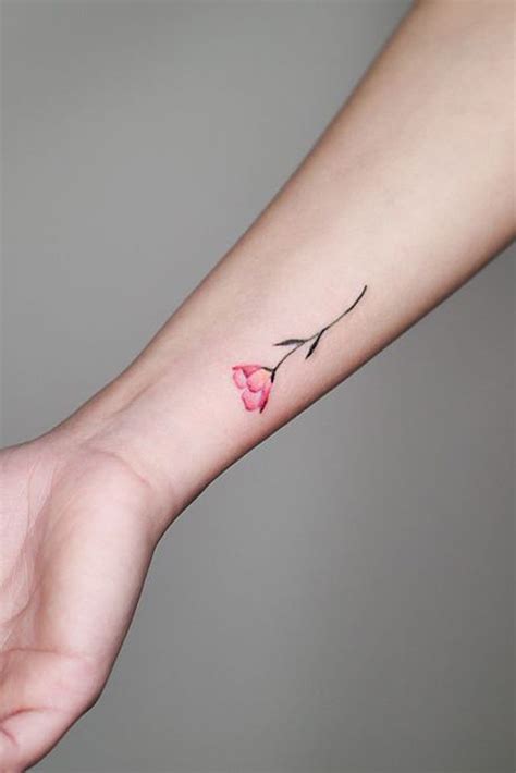 39 Delicate Wrist Tattoos For Your Upcoming Ink Session Rose Tattoos