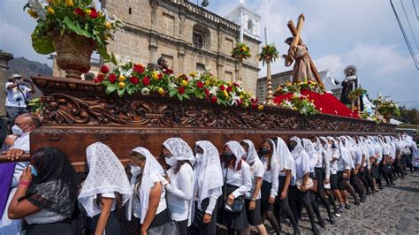 La liturgia de la Semana Santa vuelve a tomar las calles de Iberoamérica
