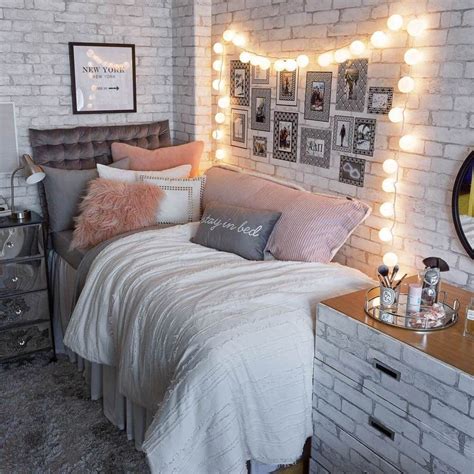 32 Cool Dorm Room Ideas To Maximize Your Space Sweetyhomee