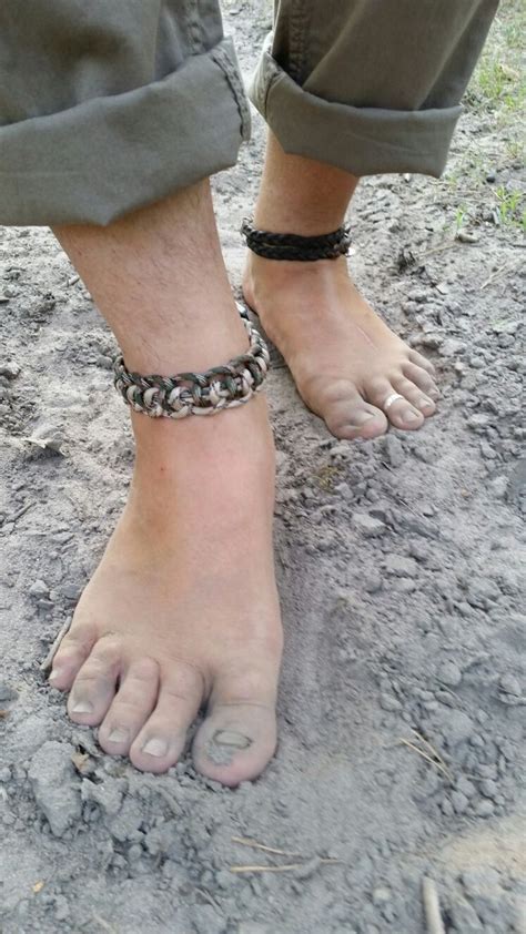 Épinglé sur Barefoot