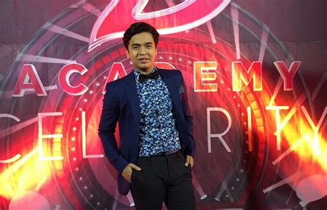 See full list on celebsages.com Pede, Billy Syahputra Klaim Bebas dari Narkoba : Okezone ...