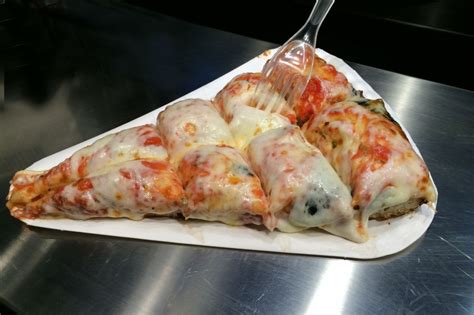 Best places to eat pizza in milan. Milano. La ricetta della pizza che funziona si chiama Spontini