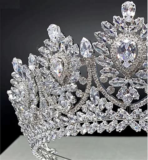 Regal 2 12 Tall Cz Wedding And Quinceanera Tiara In Silver Or Gold