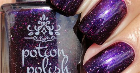 Kelliegonzo Potion Polish Magic Of Christmas Collection Swatches And Review