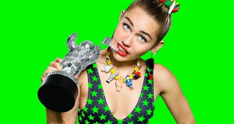 Entrevista que batistela concedía a sky sports. MTV Video Music Awards 2015 in diretta su MTV Next (Sky ...