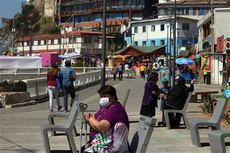 ¿qué comunas de santiago y del resto del país avanzan a transición, preparación o apertura? Revisa la fase en la que está tu comuna en el Plan Paso a Paso
