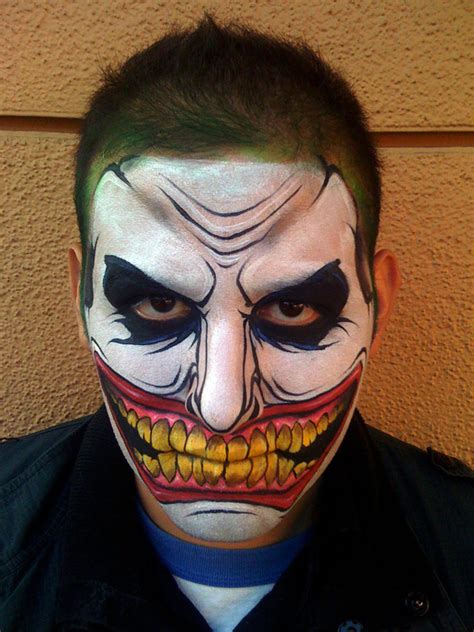 21 Halloween Face Paint Ideas To Inspire You - Feed Inspiration