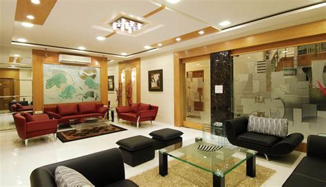 Golf links 5 bhk bungalow rent & lease about the property a luxury 5 bhk park facing bungalow is available for rent in very posh and prime location of this beautiful 5 bhk fully furnished apartment in panchsheel park, south delhi, new delhi is ideal for expats planning to relocate to delhi for long term. Contemporary Bungalow In India With A Touch Of Traditional ...