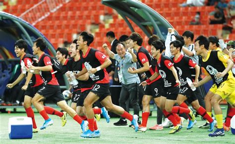 김학범 님의 아이디어 더 보기. '시스템'이 한국 축구를 바꾸기 시작했다 - 시사저널