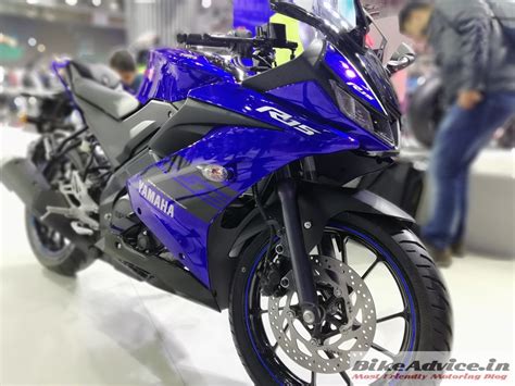 These colors make the bike look very appealing. Price Increment: New Yamaha R15 V3 Price (Latest), Pics ...