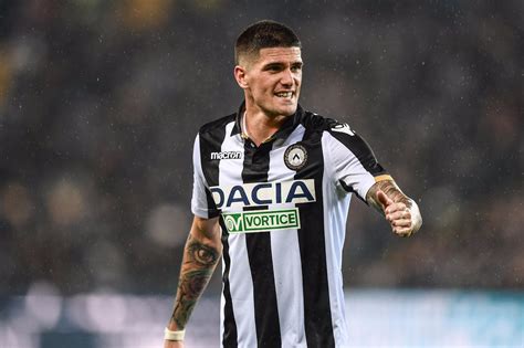 However, it's also reported de de paul is being allowed to concentrate fully on argentina's efforts in brazil this summer before turning attention to his future. Totaal Liverpool Scouting report: Rodrigo de Paul - Totaal ...