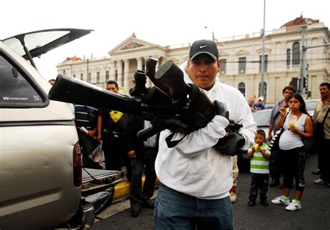 Latin American Gangs Sign Observe Truces The Washington Post