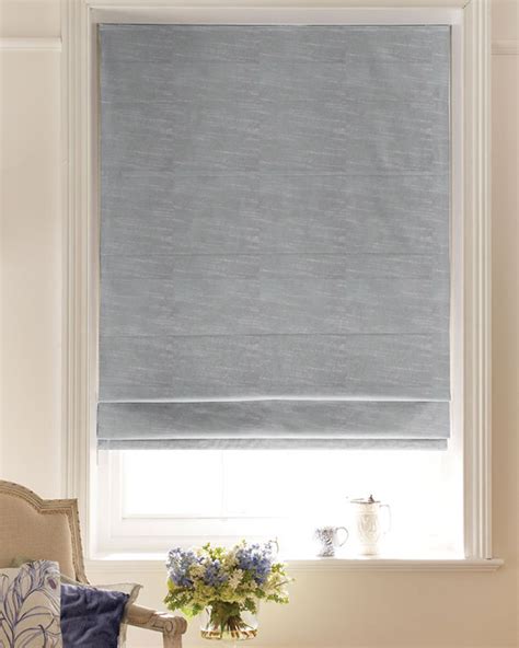 It has all the classic elements of a neutral shade, not too imposing but with strength of character all to itself. Faux Silk Grey Roman Blinds UK