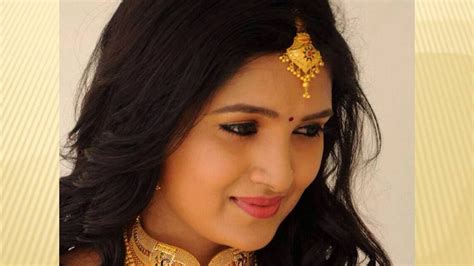 Sun Tv Deivamagal Sathya Photos Sun Tv Actress Youtube