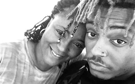 Juice Wrlds Mother Sends An Emotional Letter On His Birthday