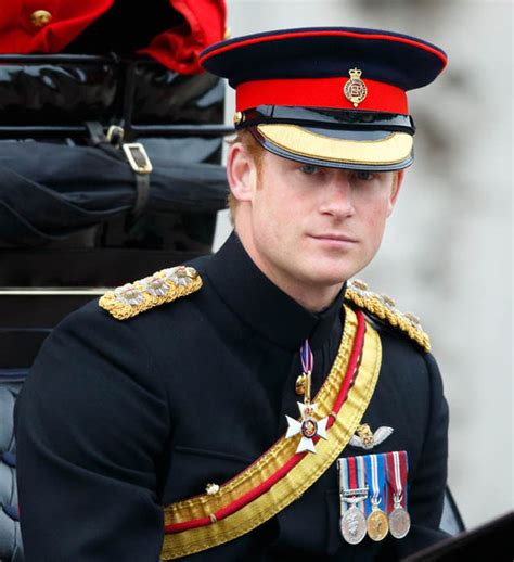What is prince harries military rank? Regiments battle over securing Prince Harry as their ...