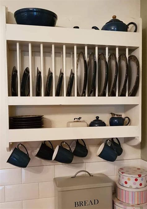 If you would like to see past week's splurge or save finds, click here to see them all! Traditional Country Kitchen Plate Rack. | Plate racks in ...