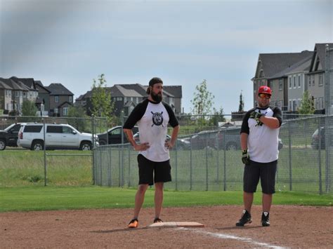 Mixed League Slo-Pitch Wraps Up Season - DiscoverAirdrie.com - Local