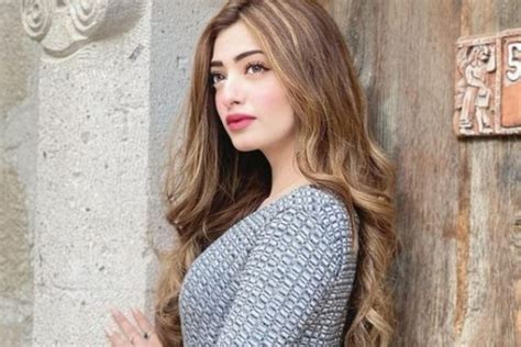 Nawal Saeed Simple And Adorable Dressing Look
