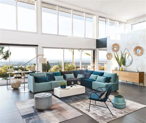 Avec plus de 1500 références de tapis en ligne venez retrouver un grand choix de tapis berbères, modernes, scandinaves. Tapis Maisons du Monde : 20 modèles pour votre déco intérieure