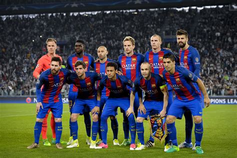 Last hour of the fc barcelona. FC Barcelona host Juventus in the Champions League Quarter ...