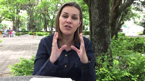 Paula Guimar Es Fala Sobre O Estande Da Tv Digital No Hosana Brasil