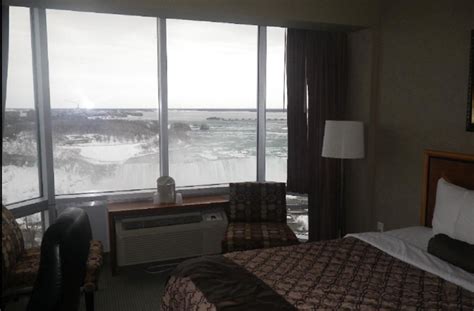 The Best Niagara Falls Fallsview Hotels Howtobookyourtrip