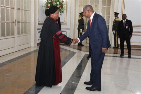 Jornal De Angola Notícias Presidente Da República Confere Posse A Vice Presidente Do
