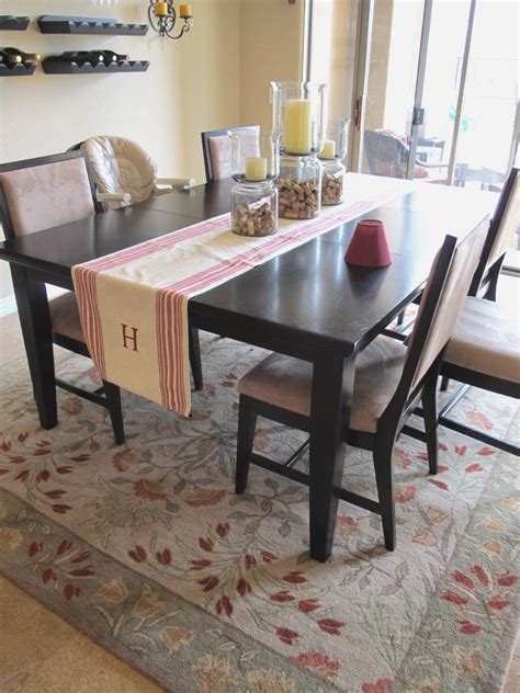 Round tables offer the versatility of seating many or a few, and they tend to fit better in kitchens that have a lot of foot traffic through them. Rugs Under Kitchen Table - Rustic Kitchen Lighting Ideas ...