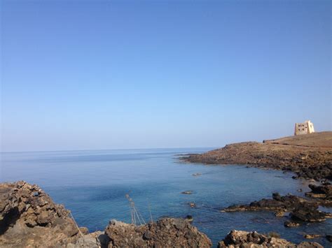 Although ustica is a marine reserve, these boats can not enter the marine area, so on the whole trip i saw only a few (small) fish and many jellyfish which impeded swimming. Isola di Ustica | Informazioni e Curiosità