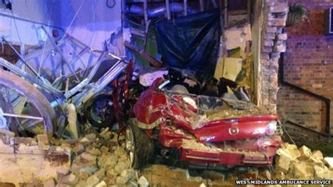 Car Crashes Into Cannock Beefeater Pub Toilets Bbc News